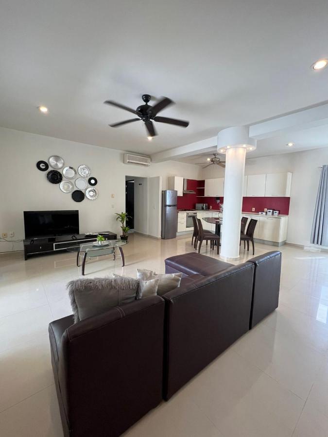 Espacioso Departamento A Unos Metros De Playa Mamitas Y De La Famosa 5Ta Av Playa del Carmen Exteriér fotografie