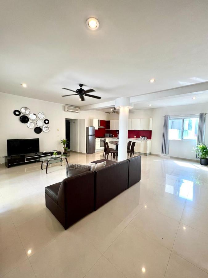 Espacioso Departamento A Unos Metros De Playa Mamitas Y De La Famosa 5Ta Av Playa del Carmen Exteriér fotografie