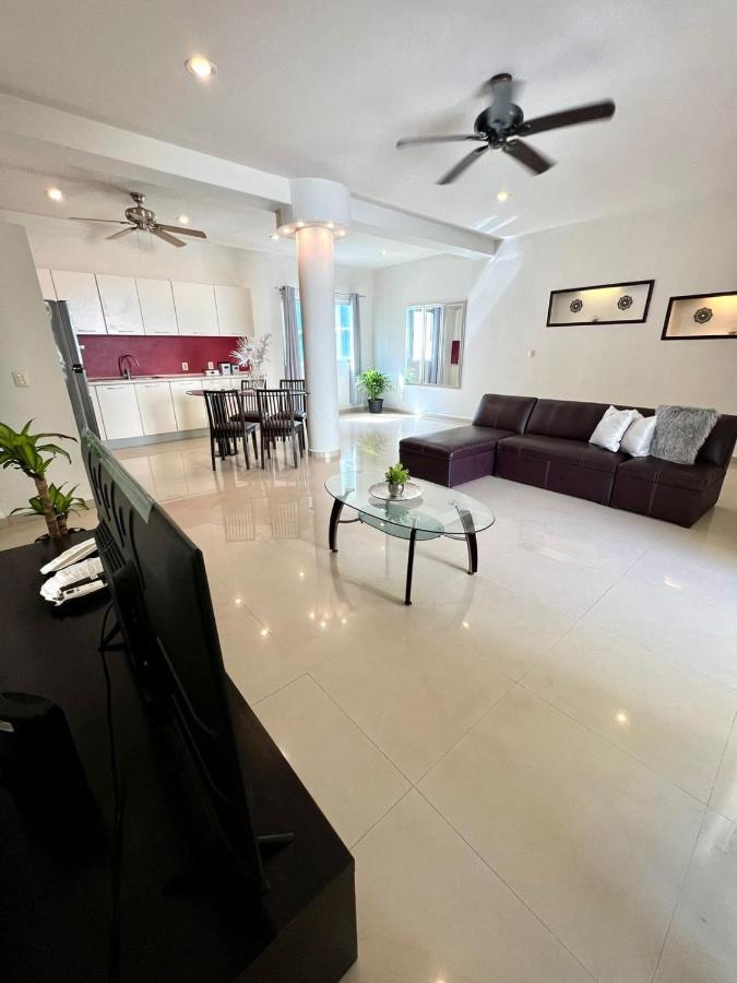 Espacioso Departamento A Unos Metros De Playa Mamitas Y De La Famosa 5Ta Av Playa del Carmen Exteriér fotografie