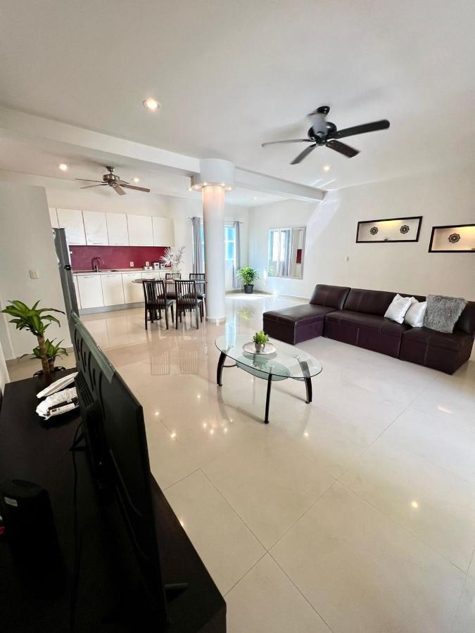 Espacioso Departamento A Unos Metros De Playa Mamitas Y De La Famosa 5Ta Av Playa del Carmen Exteriér fotografie